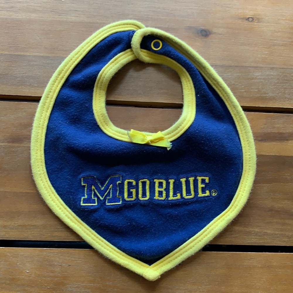 Michigan Go Blue Baby BiB EUC